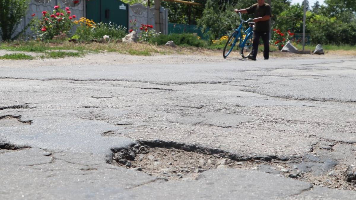 У Матвіївській громаді склалася катастрофічна ситуація з дорогами та питною водою