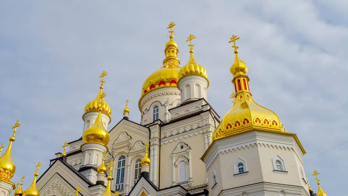 Церковне свято 21 червня: що потрібно встигнути зробити до заходу сонця