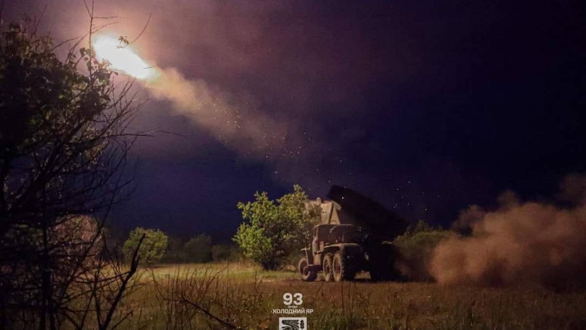 Генштаб ЗСУ – про орієнтовні втрати ворога на 22 червня: 533090 (+1110) осіб, 14188 (+28) артсистем,15383 (+11) ББМ