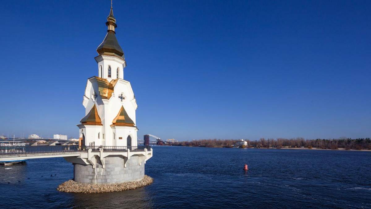 Церковне свято 24 червня: традиції, дозволи та заборони в День Святого Духа