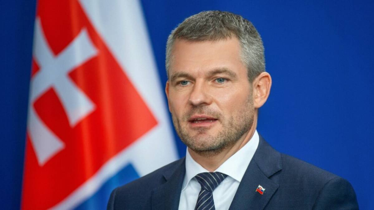 Словаччина долучилася до ініціативи Чехії щодо постачання боєприпасів Україні – президент Пеллегріні