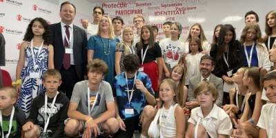 У Румунії на форумі головними спікерами були українські діти