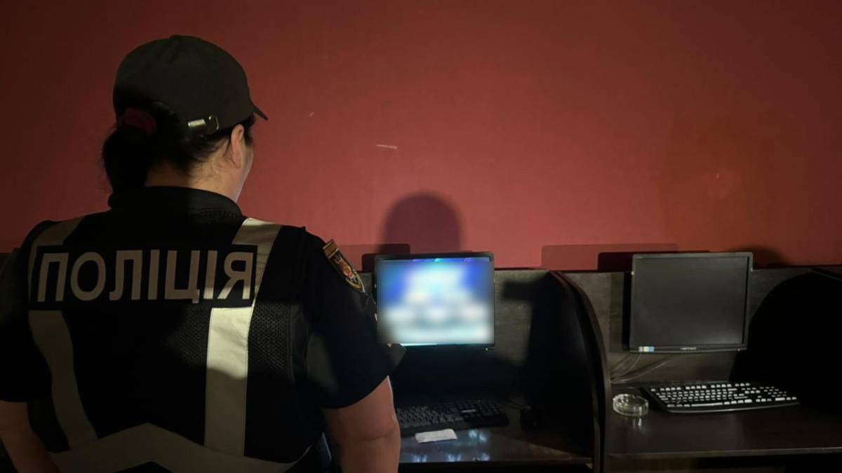 У Запоріжжі 21-річний хлопець організував мережу підпільних ігрових залів