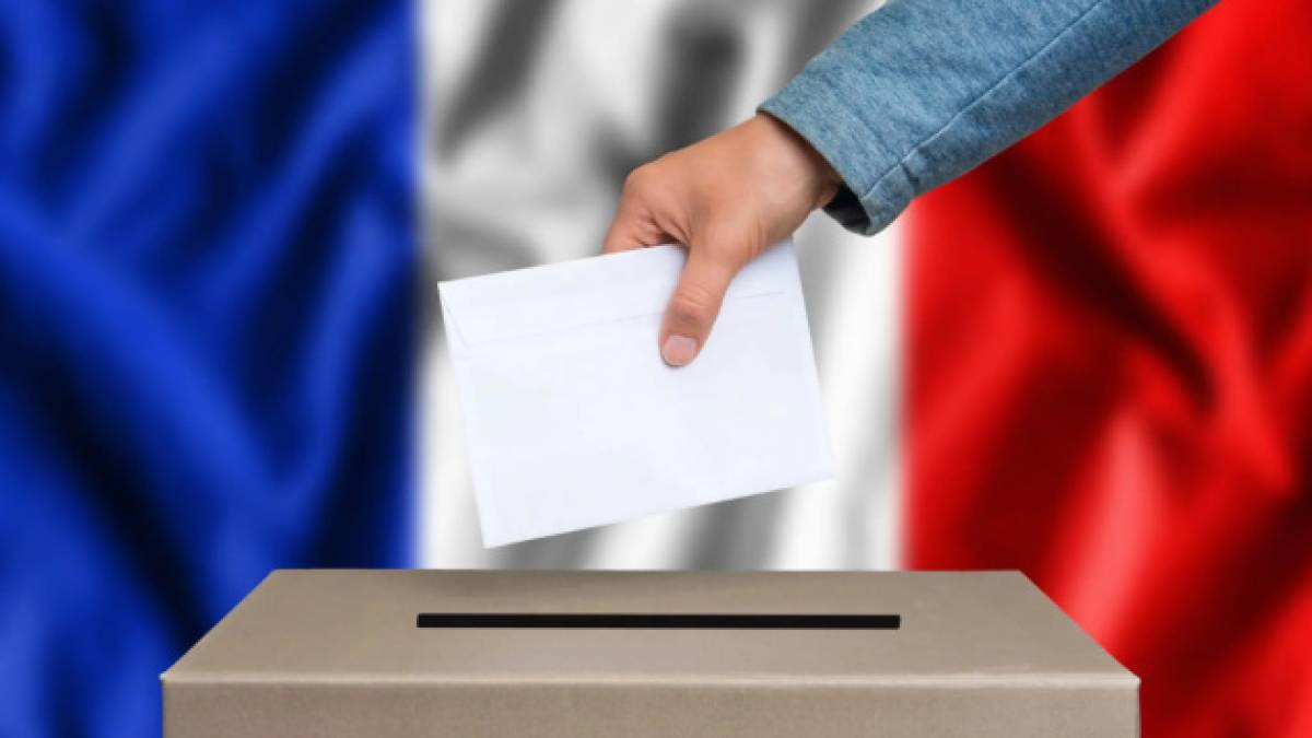 У Франції проходить перший тур дострокових парламентських виборів