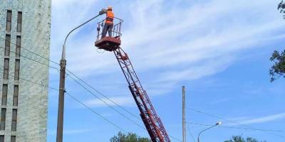 У Запоріжжі упорядковують вуличне освітлення