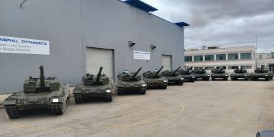 Іспанія відправила в Україну нову партію допомоги з 10 танками Leopard
