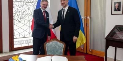Україна і Чехія підписали угоди  про виробництво гвинтівок та патронів