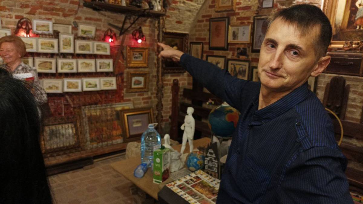 Неповторне архітектурне минуле Півдня України – в акварелях до ювілею автора