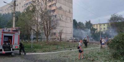 росіяни вдарили по Чугуєву: семеро поранених, серед них дитина