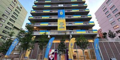 В Олімпійському селищі Парижа замайоріли українські прапори