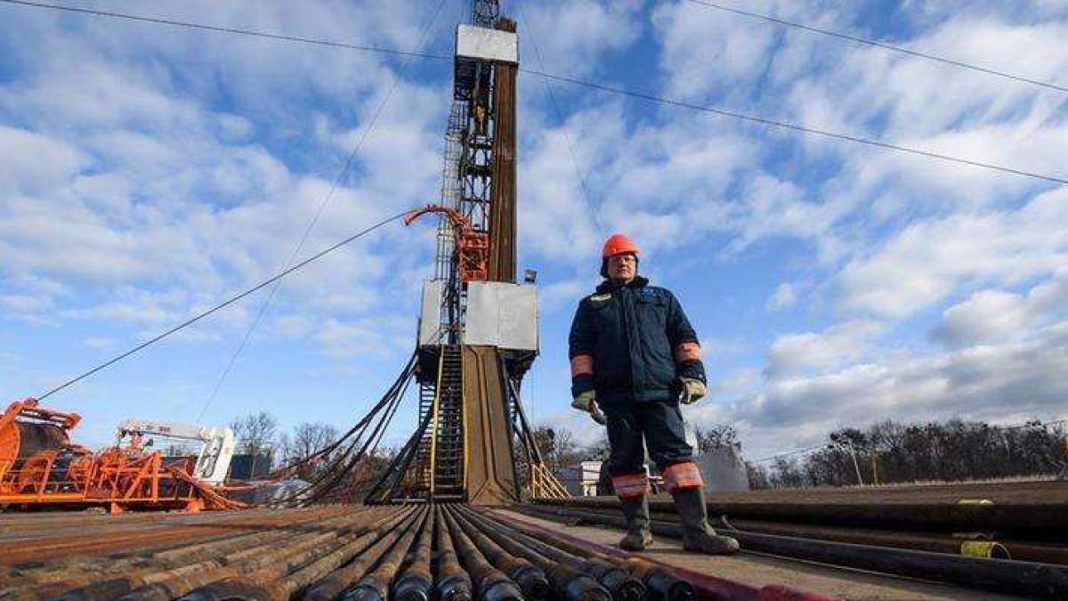 На сході Україні запустили потужну газову свердловину