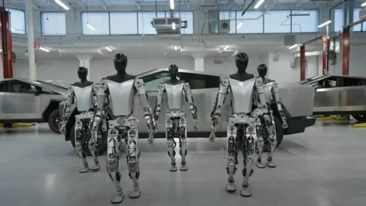 На заводах Tesla з 2025 року можуть почати працювати роботи Optimus