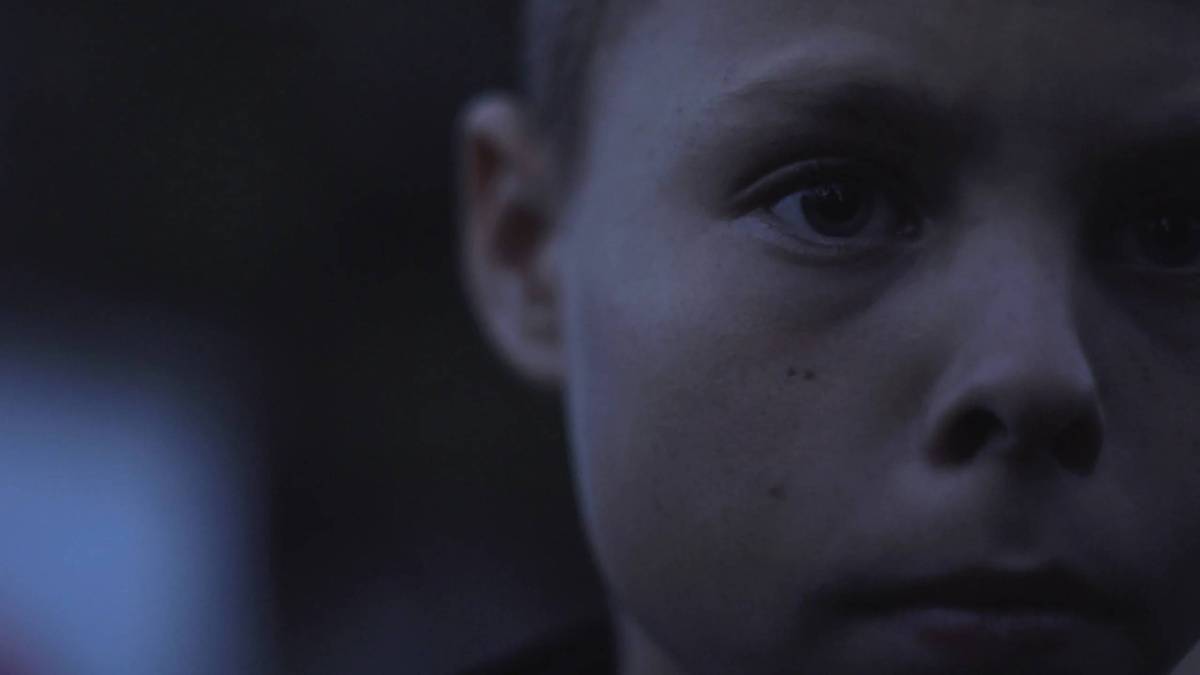 У Венеції покажуть український фільм «Пісні землі, що повільно горить»