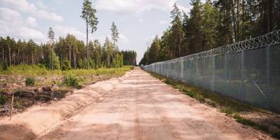 Латвія побудувала загородження на кордоні з білоруссю