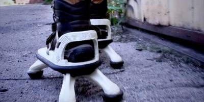 У Запоріжжі створили протимінне взуття — відео