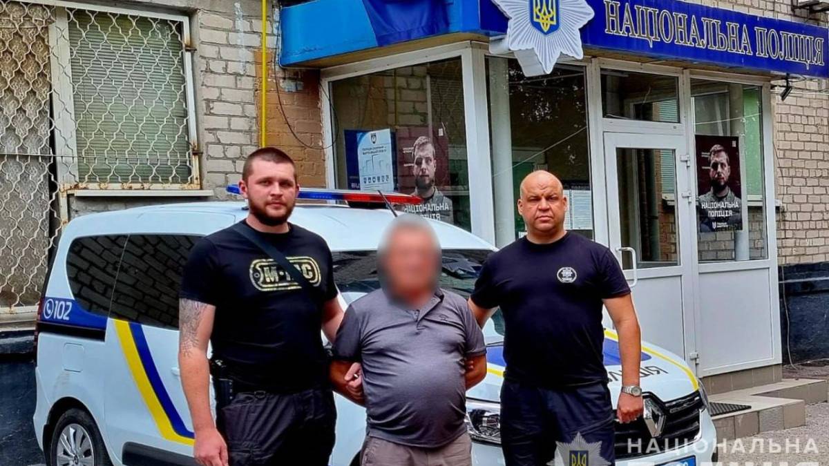 У Запоріжжі водій вистрілив із пістолета в пішохода