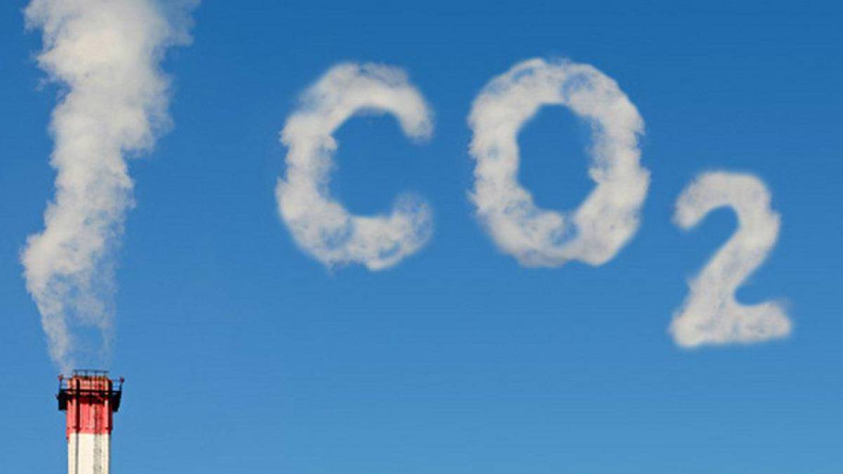Запоріжцям пояснили, хто є платниками  податку за викиди CO2