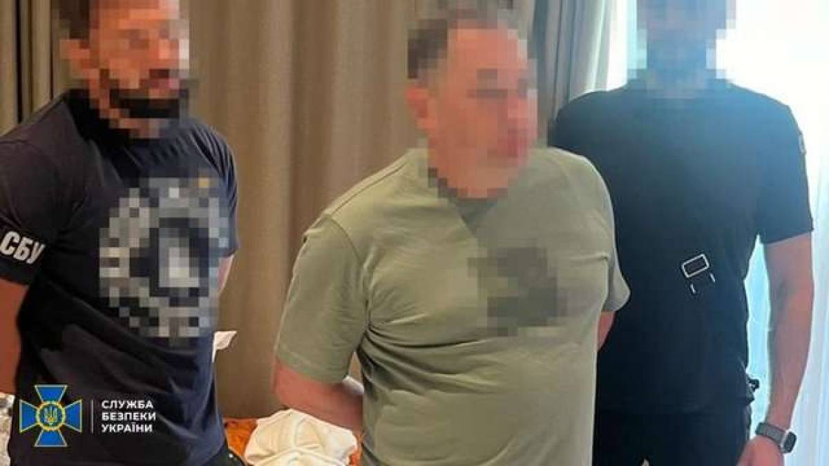 Заступника глави Міненерго затримали у Києві на хабарі у пів мільйона доларів