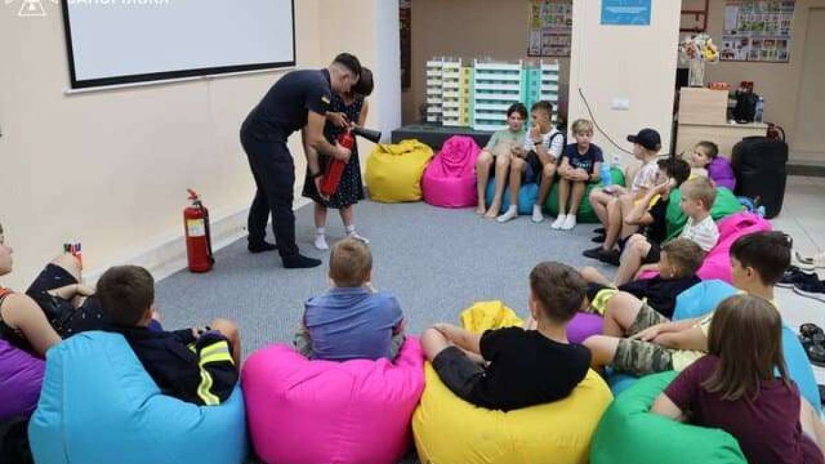 У Запоріжжі ДСНС провели інтерактивні уроки безпеки для дітей