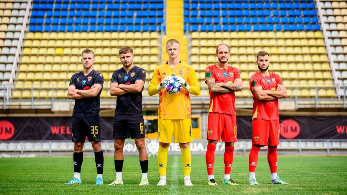 Футболісти запорізького «Металурга» зіграють у новенькій формі в матчі з ФК «Вікторія»
