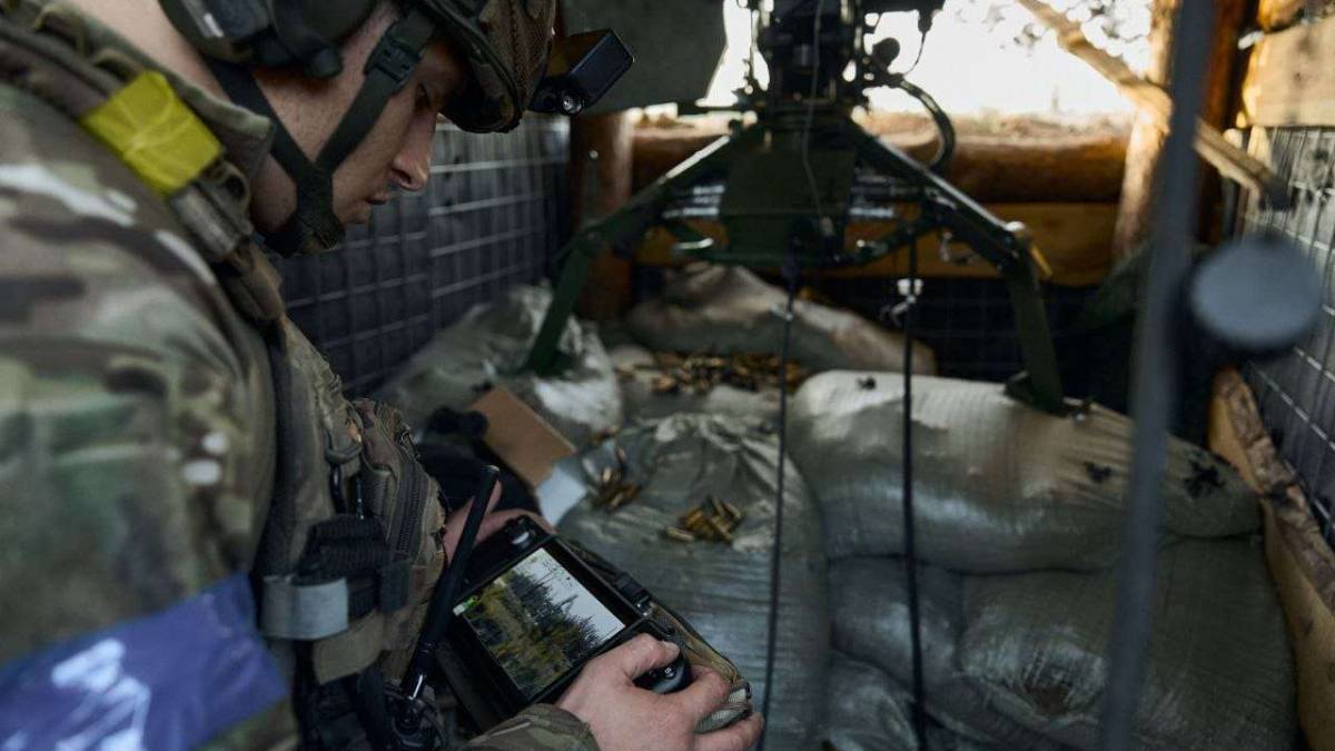 Генштаб ЗСУ – про орієнтовні втрати ворога на 17 серпня: 598180 (+1230) осіб, 2844 (+15) спецтехніки, 16985 (+58) артсистем
