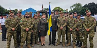 Україна вперше взяла участь у параді до Дня воїнів у Торонто