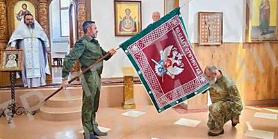 У Бердянську окупанти створили фейкове козацьке військо