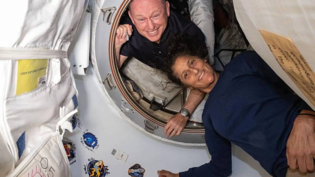 Космічний корабель NASA повернеться на землю без астронавтів