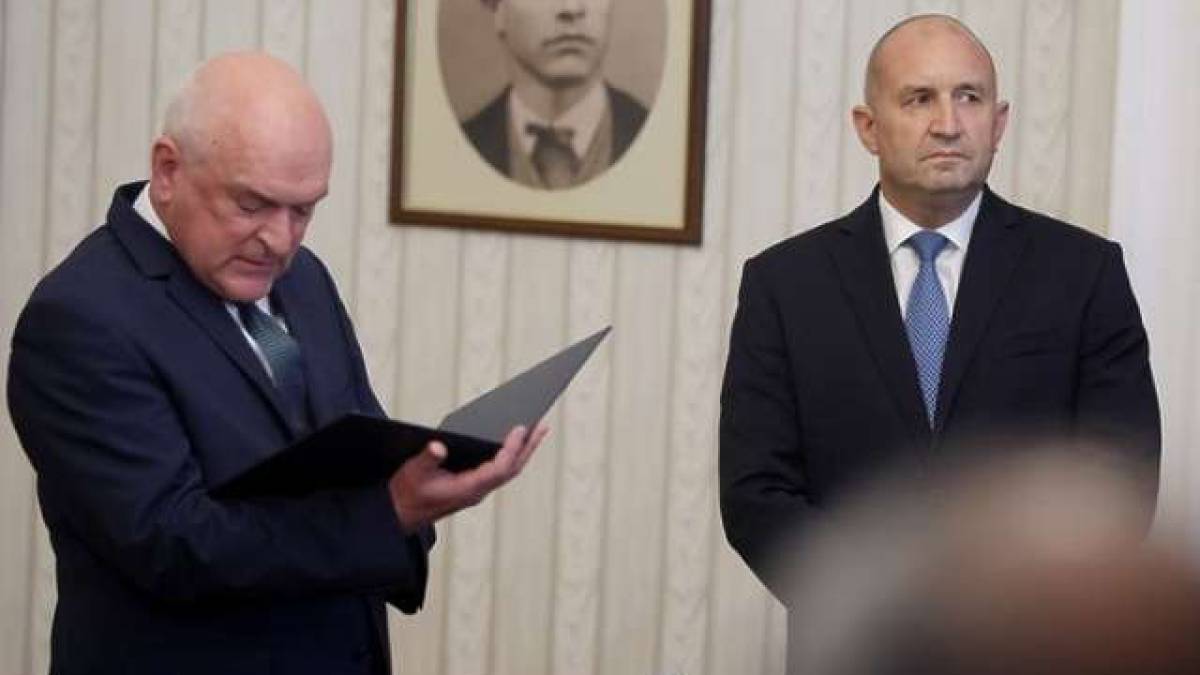 В Болгарії обрали тимчасовий уряд і призначили дату виборів