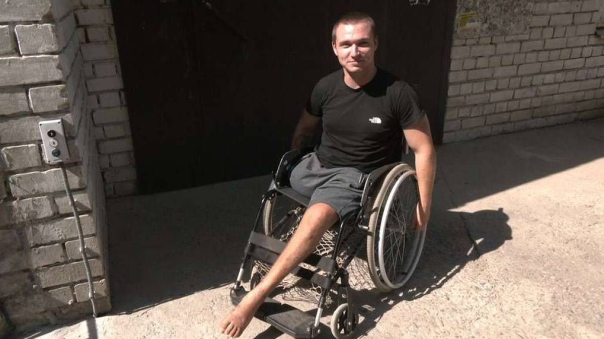 У Запоріжжі 21-річний бойовий медик збирає кошти на операцію задля подальшого протезування