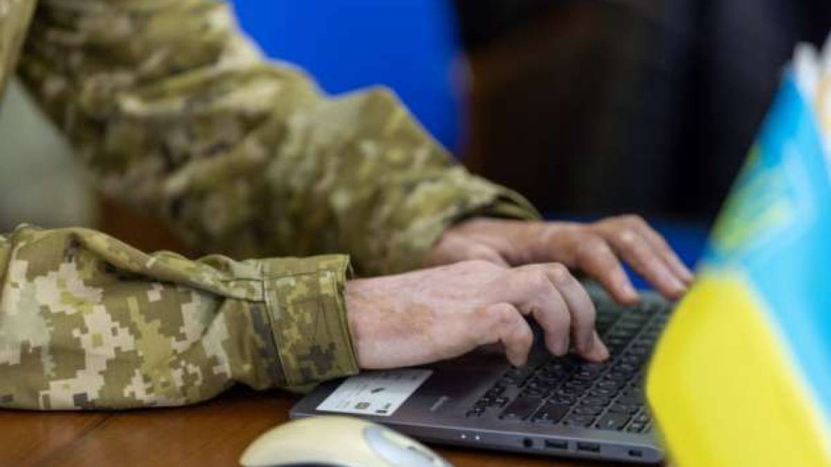 Більше не буде журналів «від руки»: для армії спростили облік військового майна