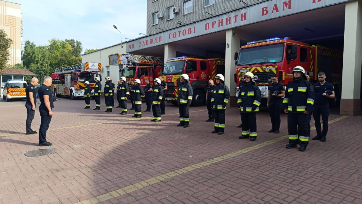 Запорізькі рятувальники вшанували пам’ять загиблих захисників України в День пам’яті 29 серпня
