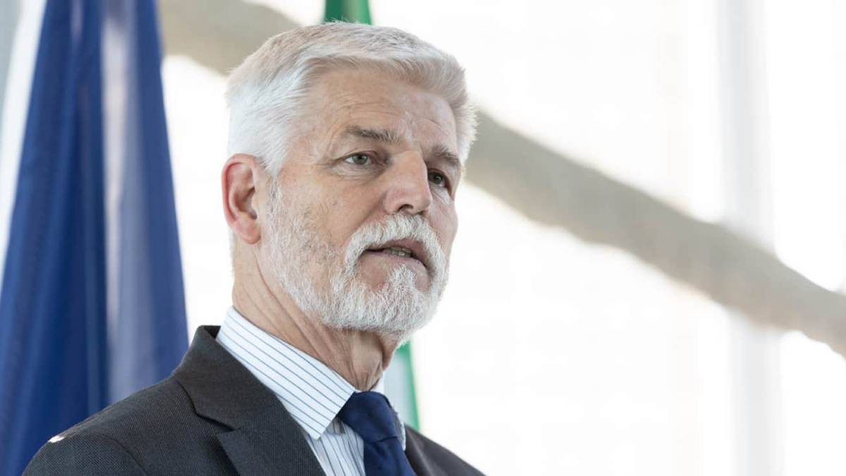Президент Чехії: Україна має право вирішувати, як використовувати зброю для ударів по рф