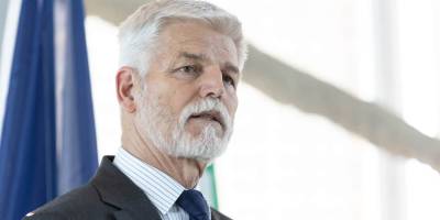Президент Чехії: Україна має право вирішувати, як використовувати зброю для ударів по рф
