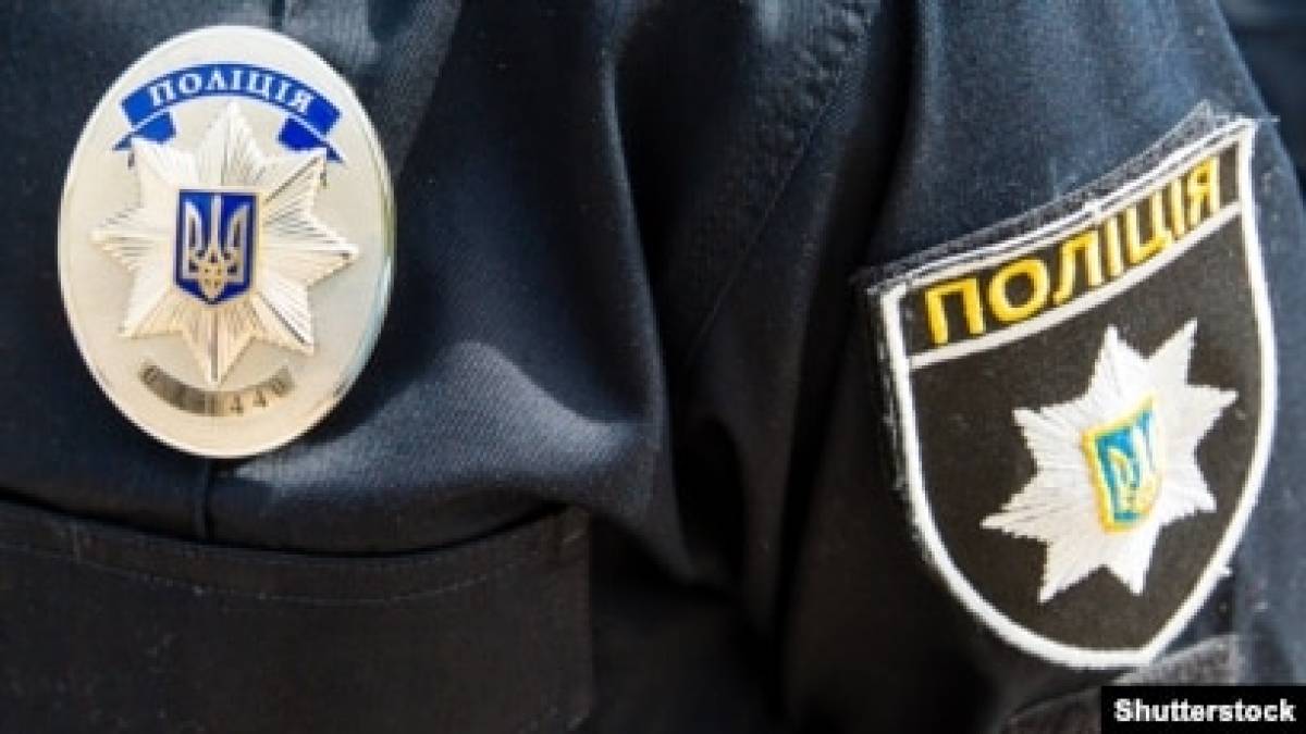 У Запоріжжі двоє чоловіків продали викрадений із парковки автомобіль