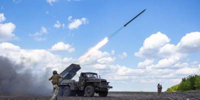 Генштаб ЗСУ – про орієнтовні втрати ворога на 1 вересня: 616300 (+1350) осіб, 2991 (+14) спецтехніки, 16760 (+24) ББМ