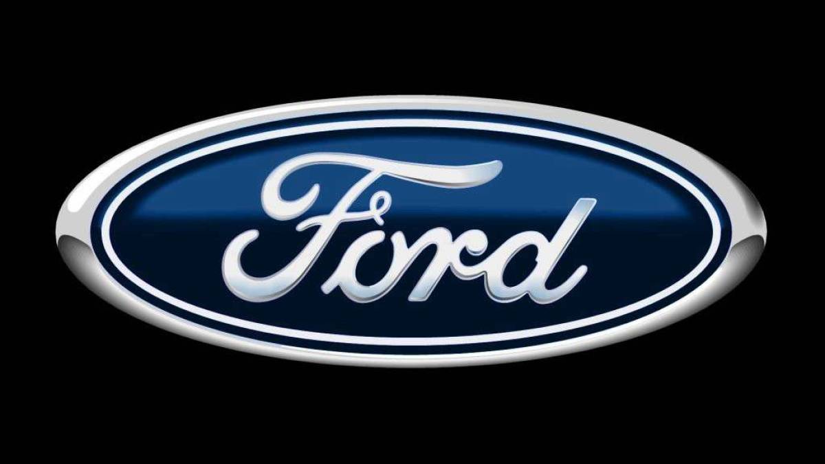 Ford відкличе понад 90 тисяч автомобілів через проблему з двигуном