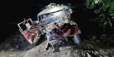 На Донеччині підірвалась автівка рятувальників: куди російські злочинці підкладають вибухівку