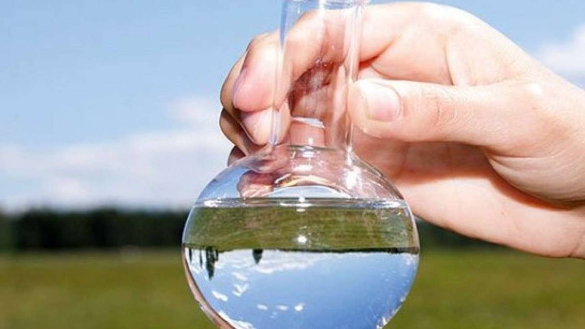 Запоріжцям нагадали про ризики вживання води з природних