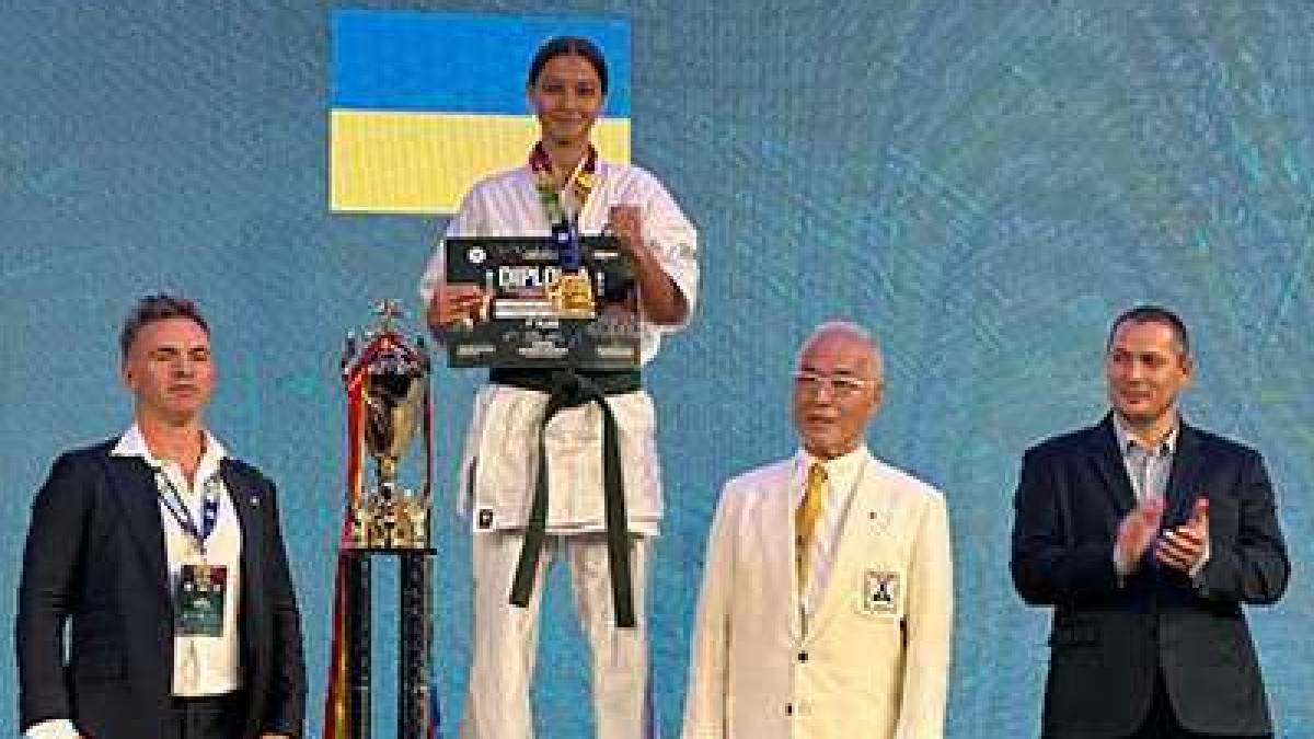 Запорізька студентка стала чемпіонкою Європи з куміте