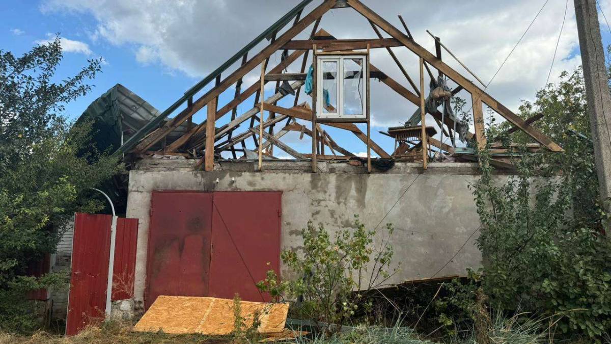 Впродовж доби окупанти 326 разів били по Запорізькій області