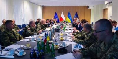 У Польщі офіційно розпочав роботу центр НАТО-Україна