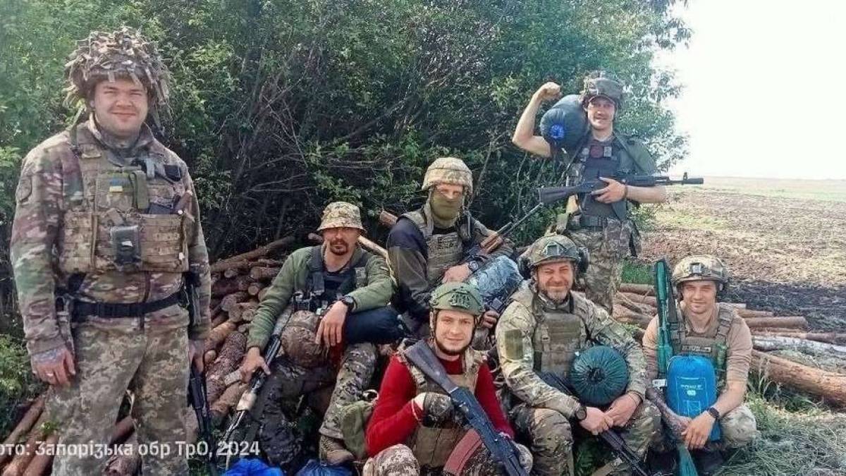 Захисники Запоріжжя із бригади тероборони розповіли, яка головна зброя бійця-піхотинця