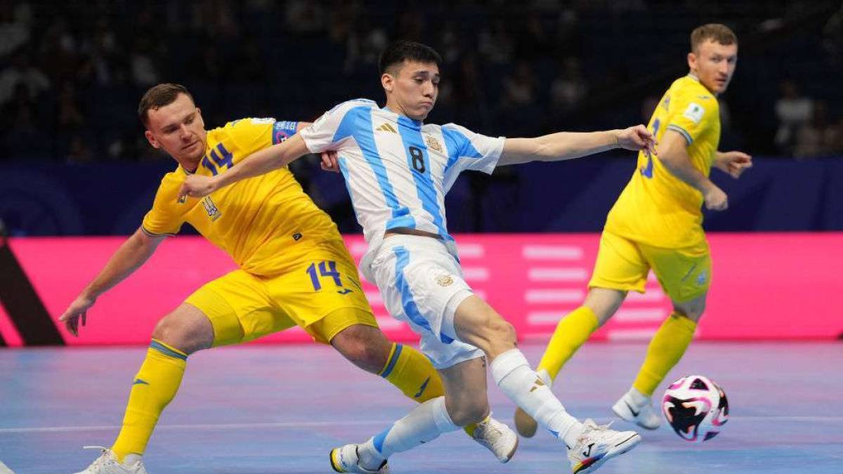 ЧС-2024 з футзалу. Збірна України розпочала фінальний турнір із поразки від  Аргентини