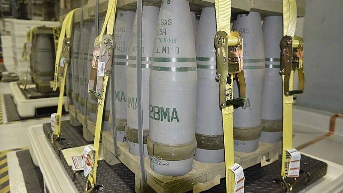 Україна почала власне виробництво 155-мм артилерійських снарядів