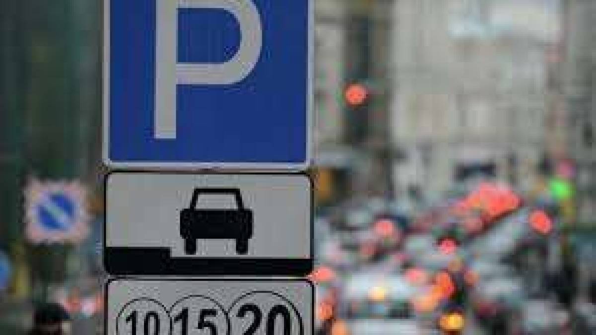 У Запоріжжі планують відремонтувати 8 автостоянок