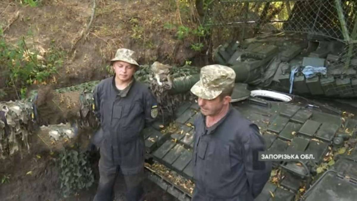 На Запоріжжі представили до нагородження танкістів, які врятували свій підбитий танк