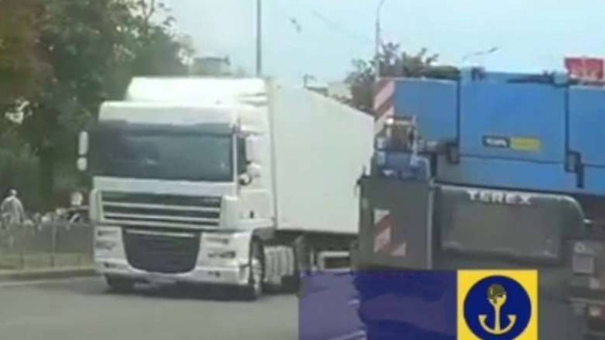 На Запоріжжя рашисти продовжують завозити військові вантажі, замасковані під гуманітарку