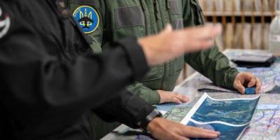Перша група українських пілотів завершила навчання у Франції