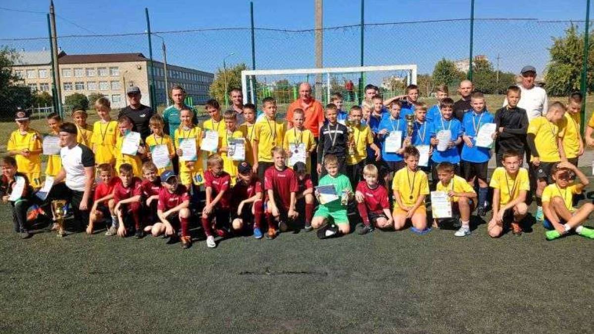 У Вільнянську пройшли спортивні змагання з міні-футболу